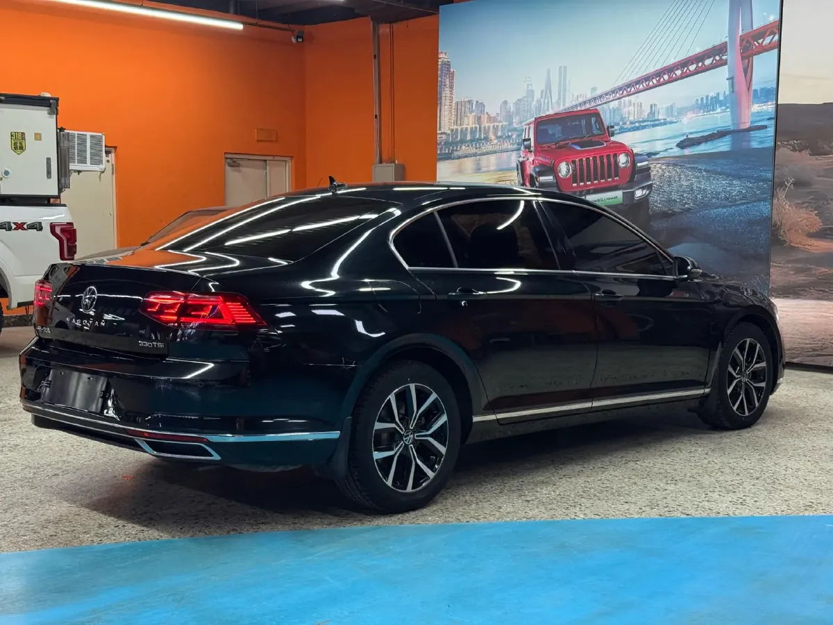 2020 Volkswagen Magotan 2.0T 186HP L4 7DCT,autocango,china used car exporter,china ev exporter,chinese used car exporter,chinese used ev exporter