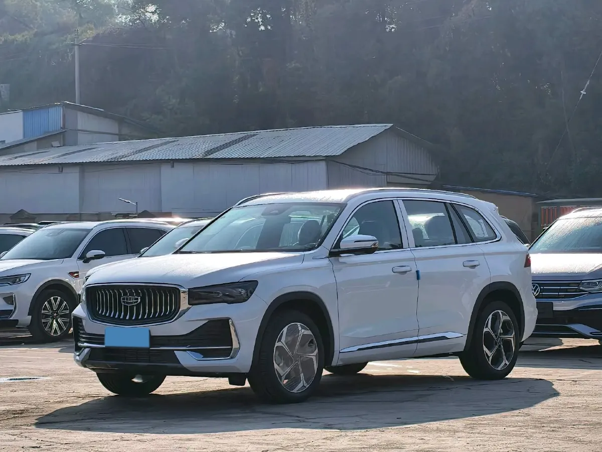 2024 Geely Monjaro 2.0T 218HP L4 7DCT,autocango,china used car exporter,china ev exporter,chinese used car exporter,chinese used ev exporter