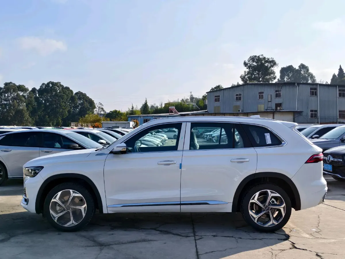 2024 Geely Monjaro 2.0T 218HP L4 7DCT,autocango,china used car exporter,china ev exporter,chinese used car exporter,chinese used ev exporter