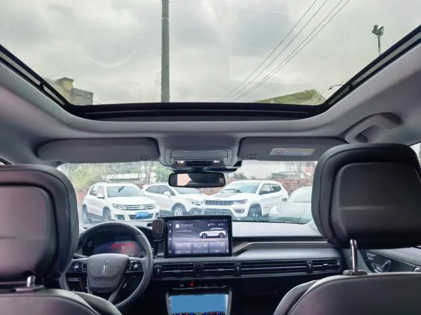 2022 Lincoln Corsair 2.0T 245HP L4 8AT,autocango,china used car exporter,china ev exporter,chinese used car exporter,chinese used ev exporter