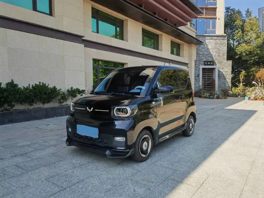 2022 WuLing HongGuang MINI EV BEV 9KWH,autocango,china used car exporter,china ev exporter,chinese used car exporter,chinese used ev exporter
