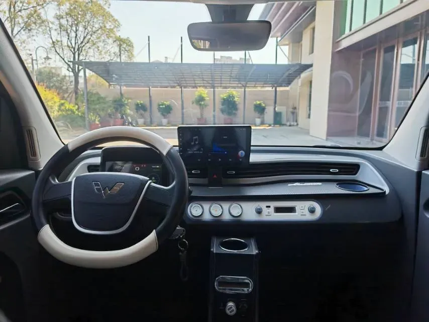 2022 WuLing HongGuang MINI EV BEV 9KWH,autocango,china used car exporter,china ev exporter,chinese used car exporter,chinese used ev exporter