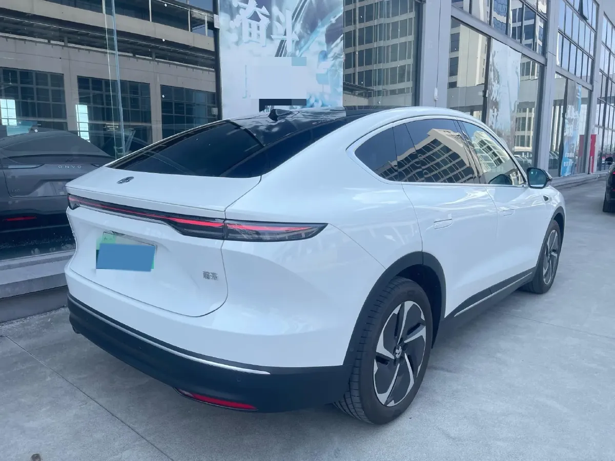 2024 NIO EC7 BEV 75KWH,autocango,china used car exporter,china ev exporter,chinese used car exporter,chinese used ev exporter