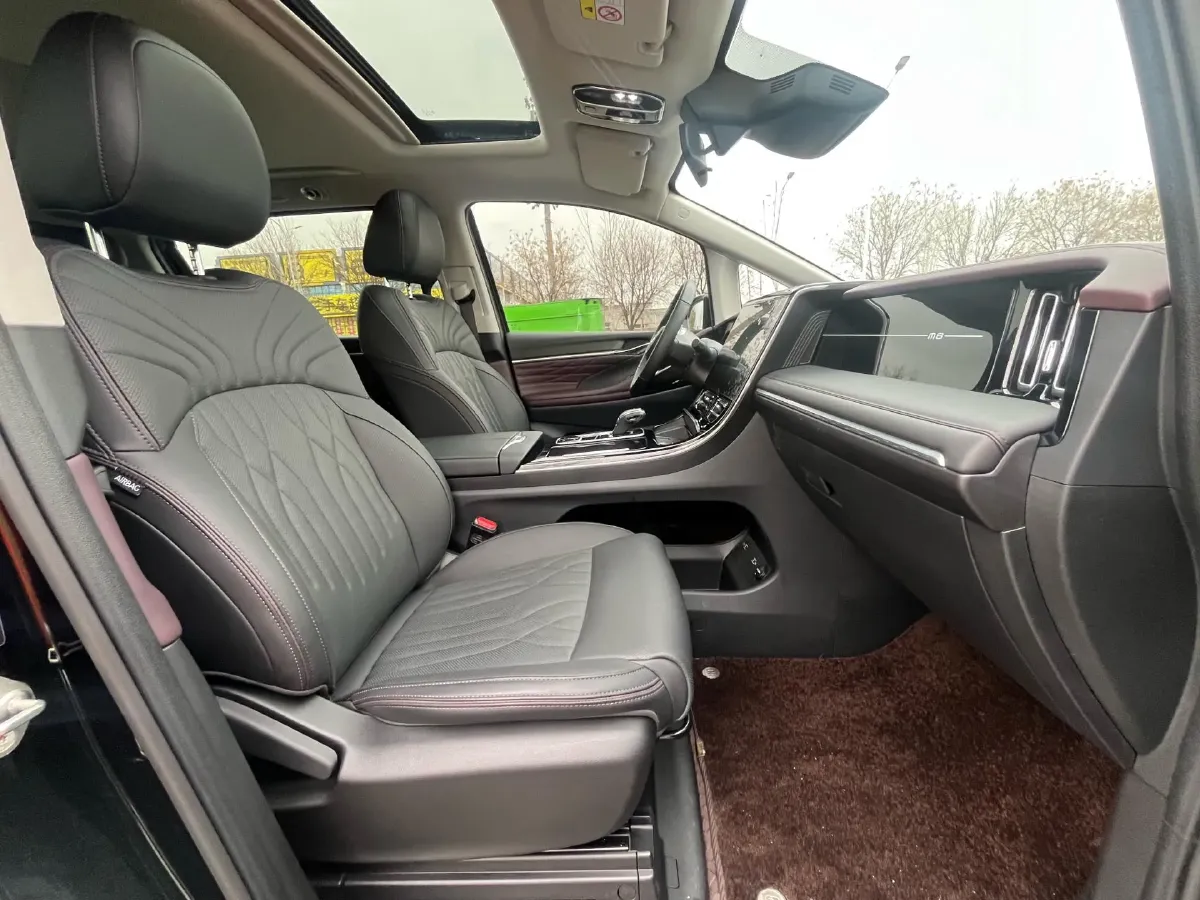 2024 GAC Trumpchi M8 2.0T 252HP L4 8AT,autocango,china used car exporter,china ev exporter,chinese used car exporter,chinese used ev exporter