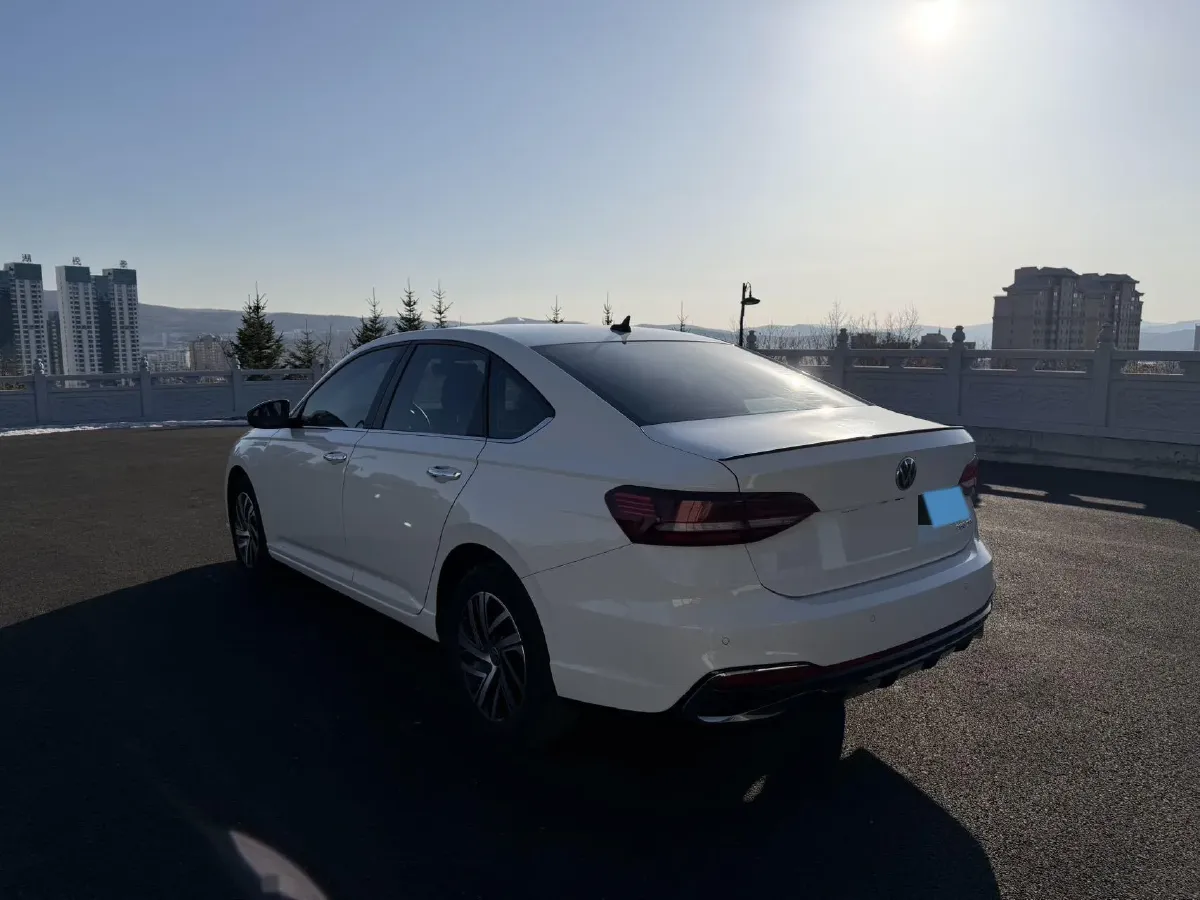 2023 Volkswagen Lavida 1.4T 150HP L4 7DCT,autocango,china used car exporter,china ev exporter,chinese used car exporter,chinese used ev exporter