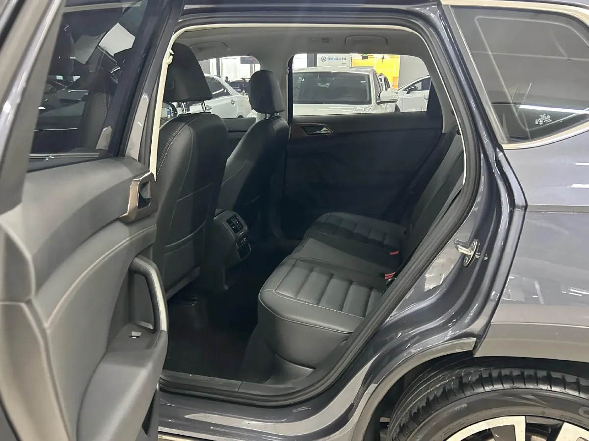 2022 Volkswagen Tharu 1.4T 150HP L4 7DCT,autocango,china used car exporter,china ev exporter,chinese used car exporter,chinese used ev exporter