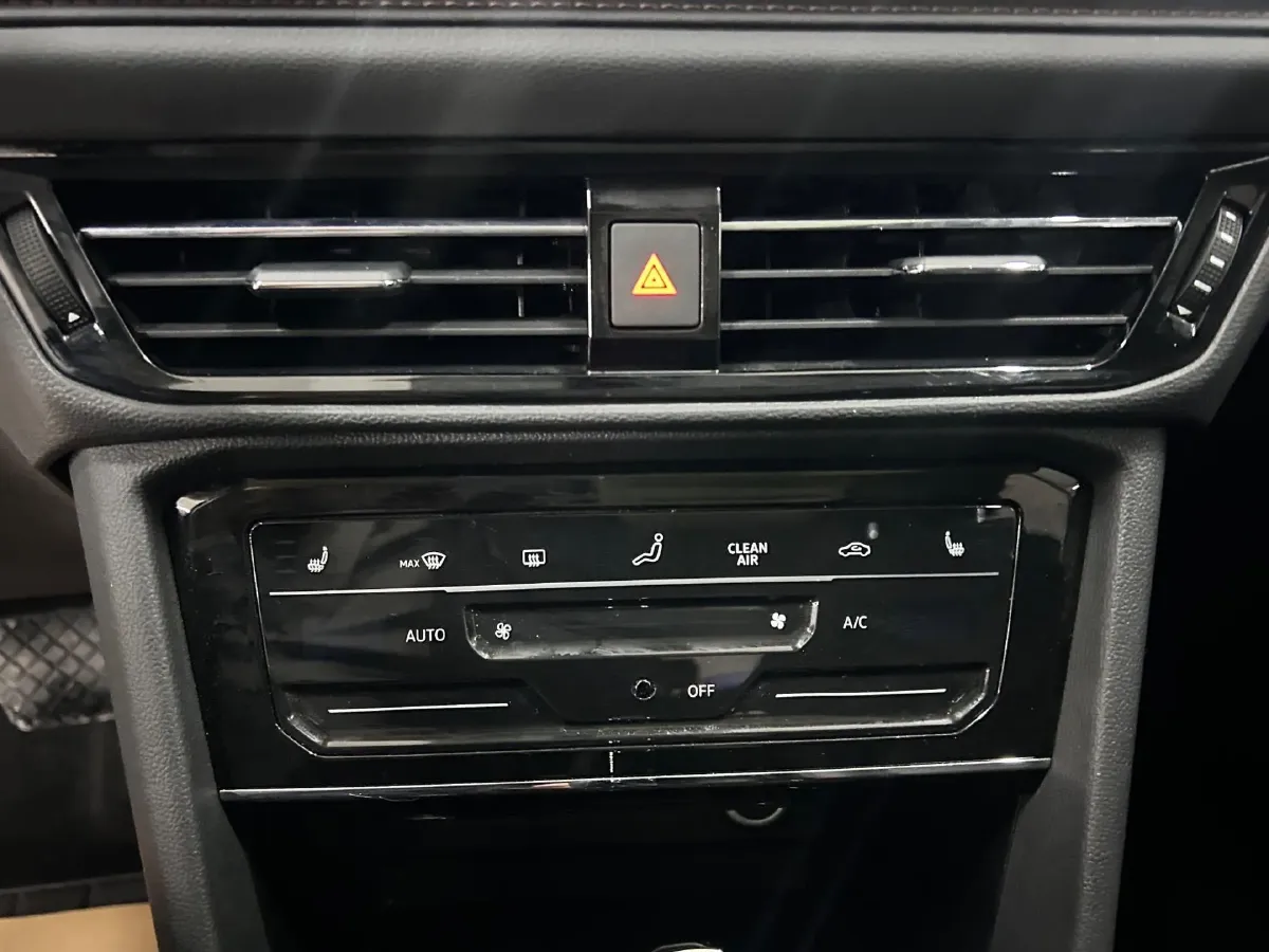 2022 Volkswagen Tharu 1.4T 150HP L4 7DCT,autocango,china used car exporter,china ev exporter,chinese used car exporter,chinese used ev exporter