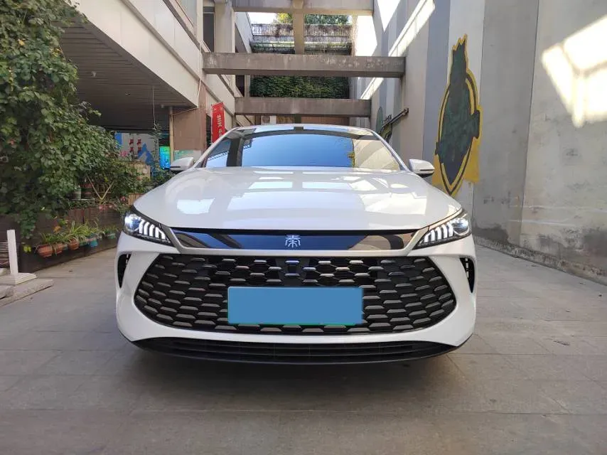 2025 BYD Qin Plus 1.5L 101HP L4 E-CVT PHEV 7.68KWH,autocango,china used car exporter,china ev exporter,chinese used car exporter,chinese used ev exporter