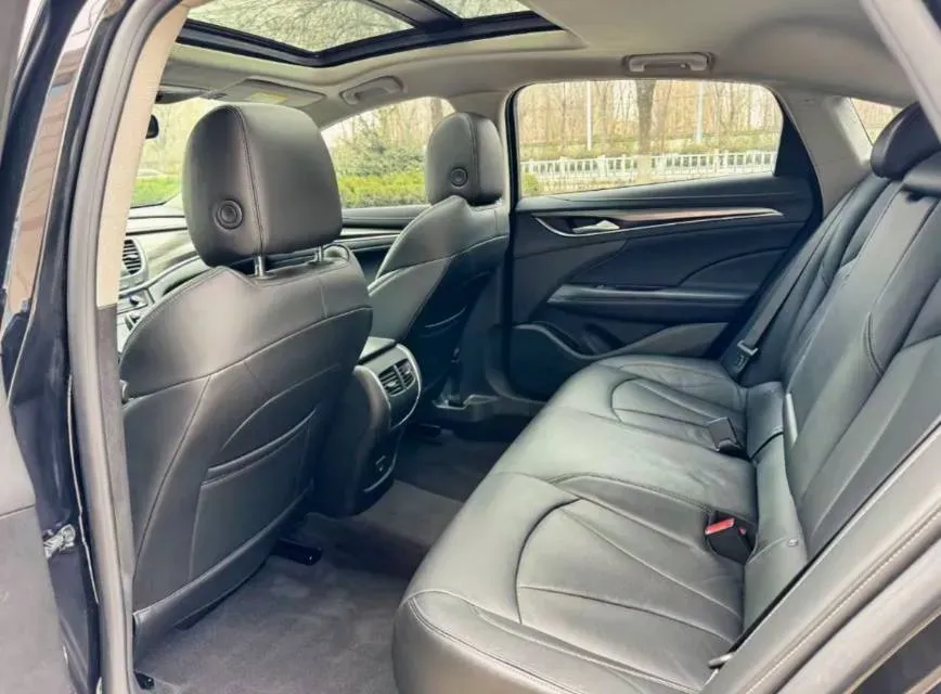 2021 Buick Larcosse 1.5T 169HP L4 9AT,autocango,china used car exporter,china ev exporter,chinese used car exporter,chinese used ev exporter