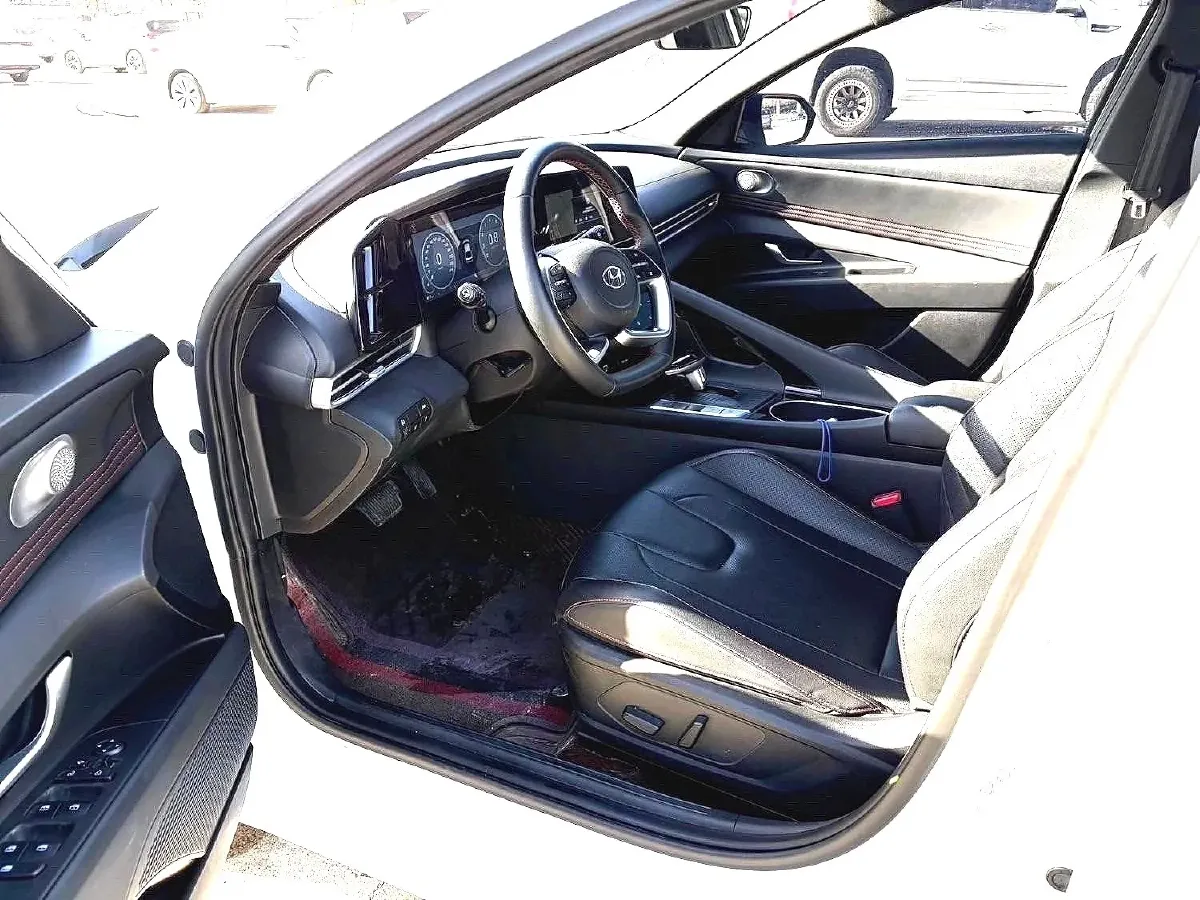 2023 Hyundai Elantra 1.5L 115HP L4 CVT,autocango,china used car exporter,china ev exporter,chinese used car exporter,chinese used ev exporter