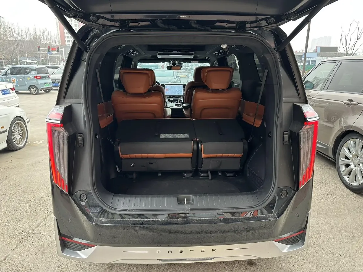 2025 GAC Trumpchi M8 2.0T 190HP L4 2DHT Hybrid,autocango,china used car exporter,china ev exporter,chinese used car exporter,chinese used ev exporter