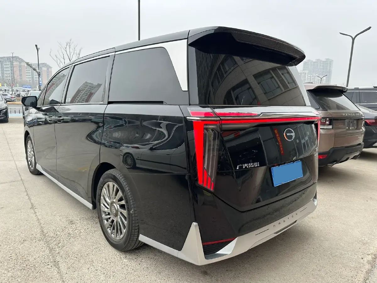 2025 GAC Trumpchi M8 2.0T 190HP L4 2DHT Hybrid,autocango,china used car exporter,china ev exporter,chinese used car exporter,chinese used ev exporter