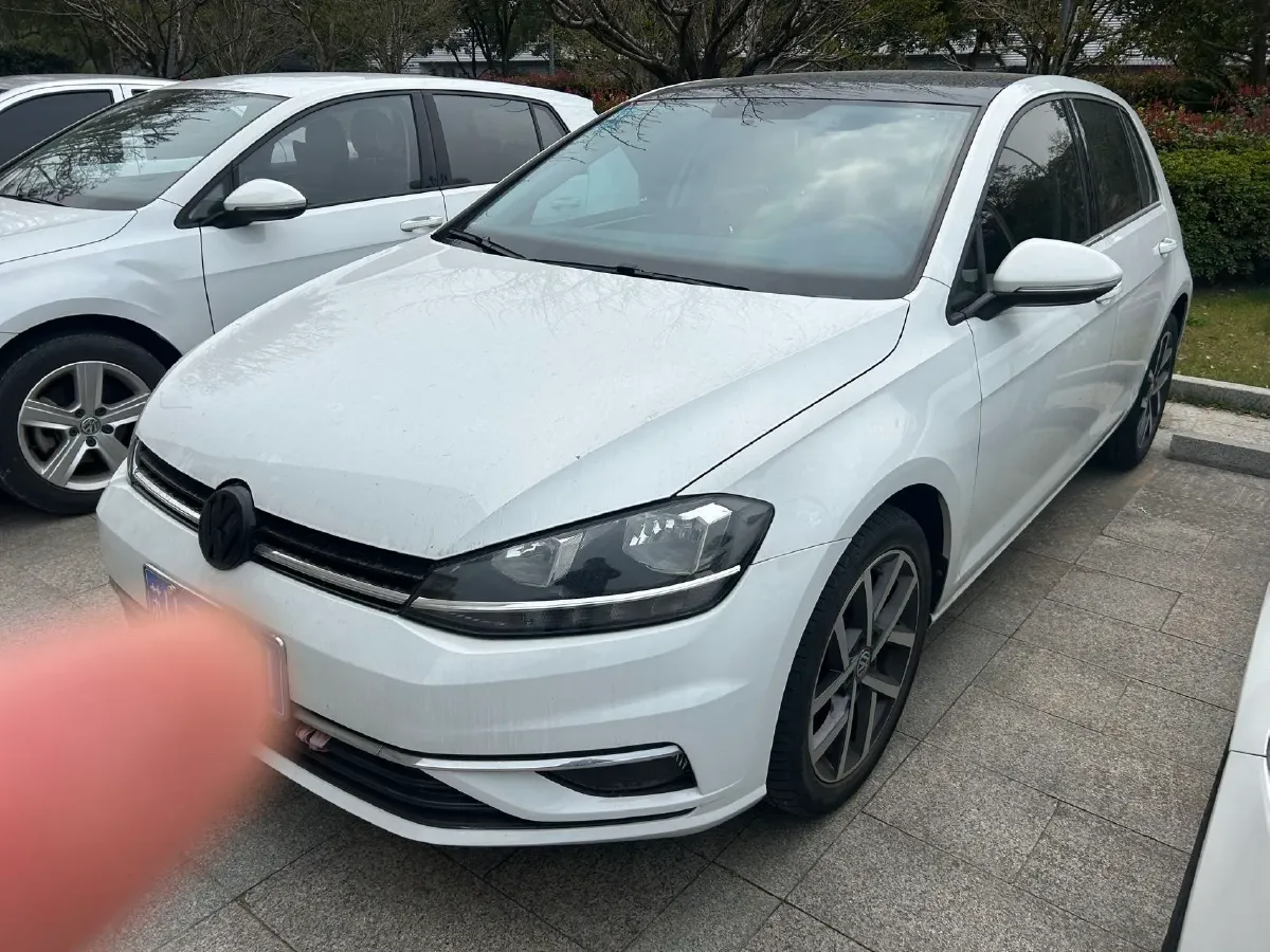 2020 Volkswagen Golf 1.2T 116HP L4 7DCT,autocango,china used car exporter,china ev exporter,chinese used car exporter,chinese used ev exporter