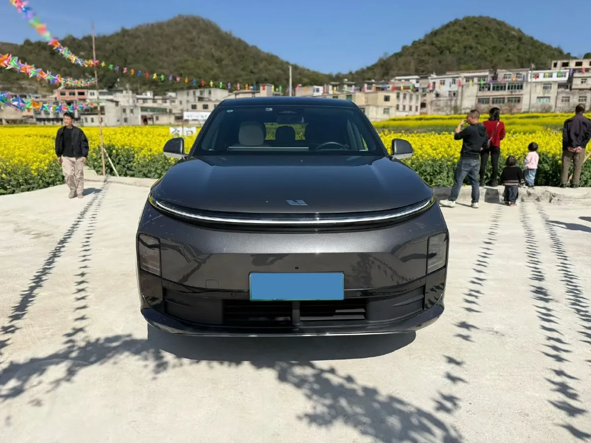 2024 Li L6 Range Extended 154HP L4 REEV 36.8KWH,autocango,china used car exporter,china ev exporter,chinese used car exporter,chinese used ev exporter