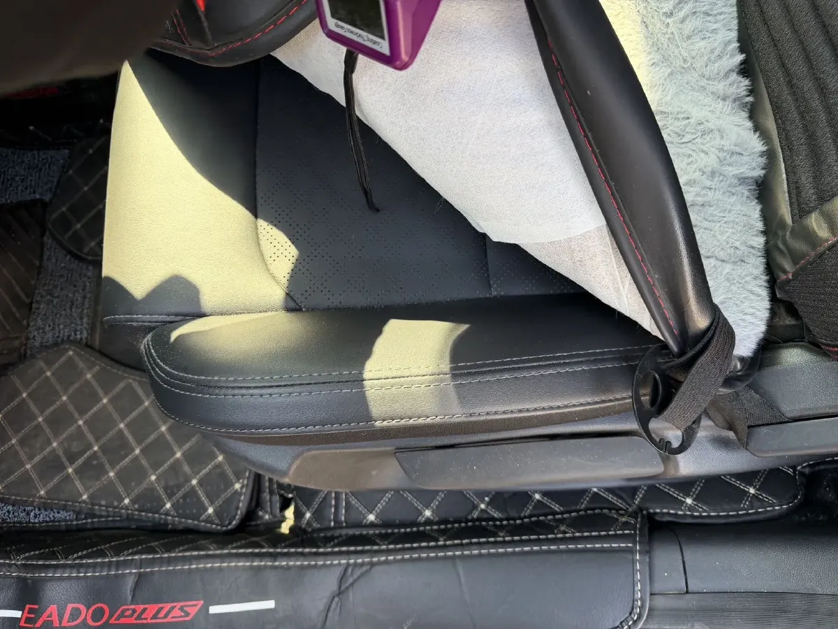 2022 ChangAn Eado 1.6L 128HP L4 CVT,autocango,china used car exporter,china ev exporter,chinese used car exporter,chinese used ev exporter