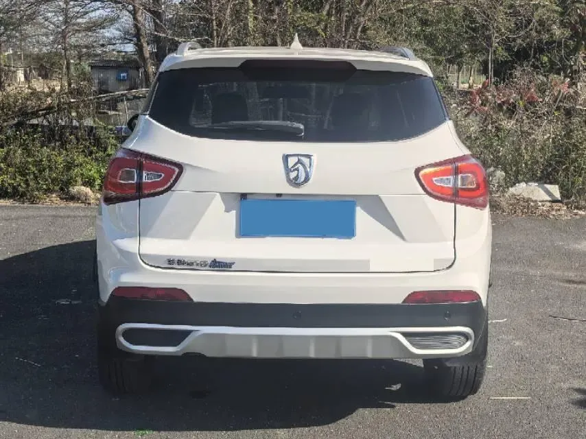2017 HaiMa S5 Young Edition 1.6L 122HP L4 5MT,autocango,china used car exporter,china ev exporter,chinese used car exporter,chinese used ev exporter