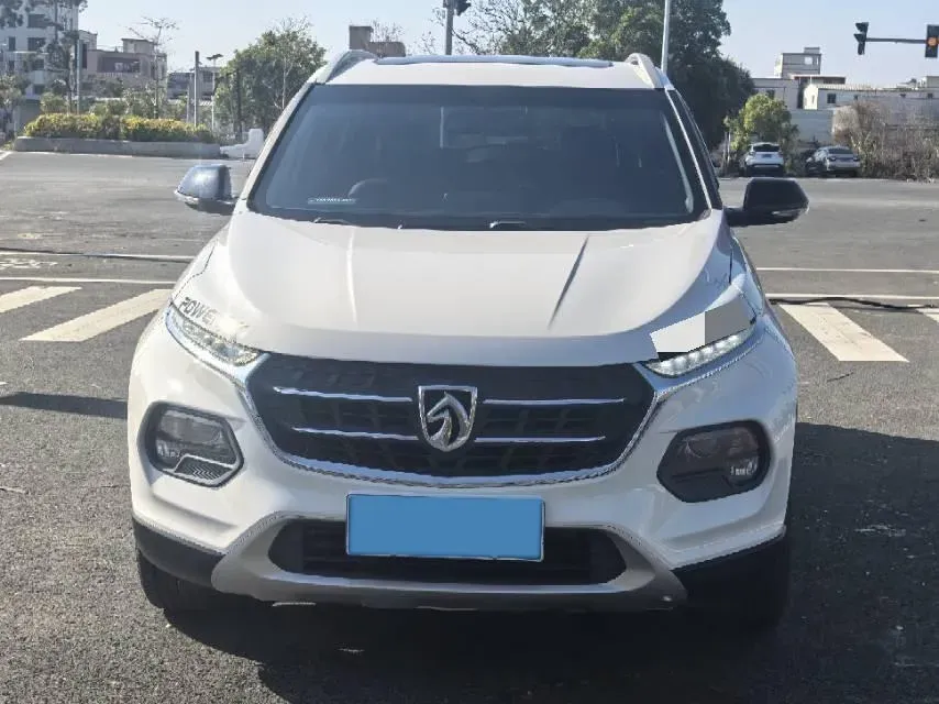 2017 HaiMa S5 Young Edition 1.6L 122HP L4 5MT,autocango,china used car exporter,china ev exporter,chinese used car exporter,chinese used ev exporter