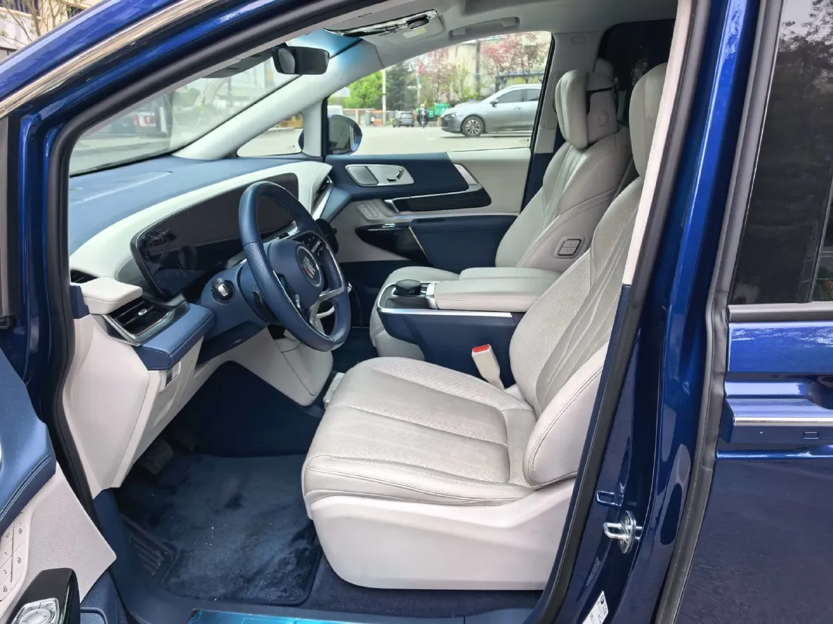 2023 Buick Century 2.0T 237HP L4 9AT,autocango,china used car exporter,china ev exporter,chinese used car exporter,chinese used ev exporter