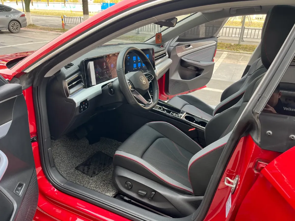 2024 Volkswagen Lamando 1.4T 150HP L4 7DCT,autocango,china used car exporter,china ev exporter,chinese used car exporter,chinese used ev exporter