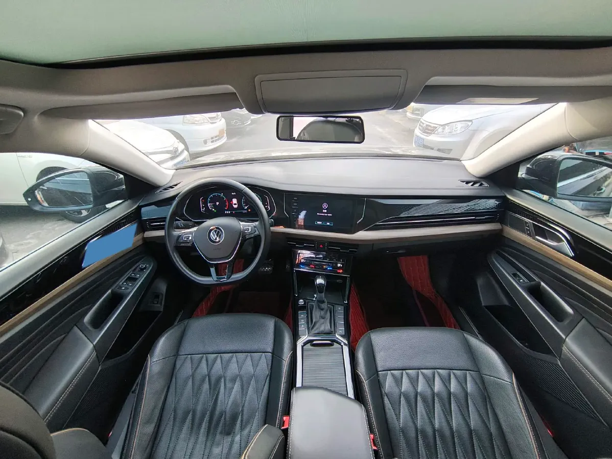 2020 Volkswagen Passat 2.0T 186HP L4 7DCT,autocango,china used car exporter,china ev exporter,chinese used car exporter,chinese used ev exporter