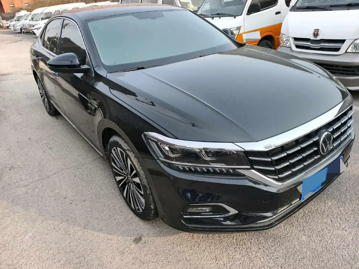 2020 Volkswagen Passat 2.0T 186HP L4 7DCT,autocango,china used car exporter,china ev exporter,chinese used car exporter,chinese used ev exporter
