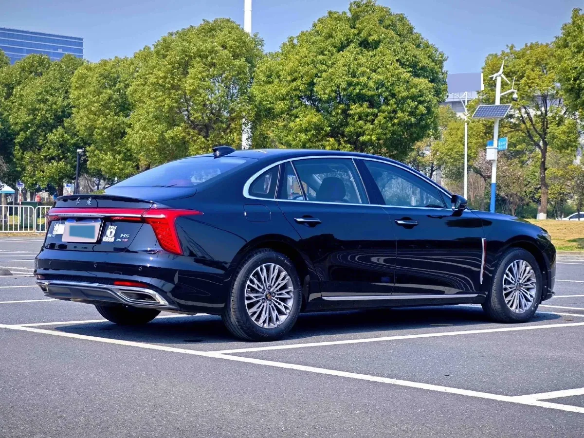 2024 HongQi H5 1.5T 169HP L4 7DCT,autocango,china used car exporter,china ev exporter,chinese used car exporter,chinese used ev exporter