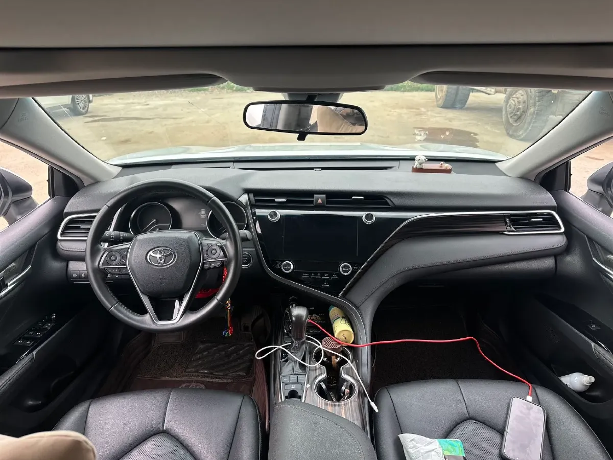 2021 Toyota Camry 2.5L 209HP L4 8AT,autocango,china used car exporter,china ev exporter,chinese used car exporter,chinese used ev exporter