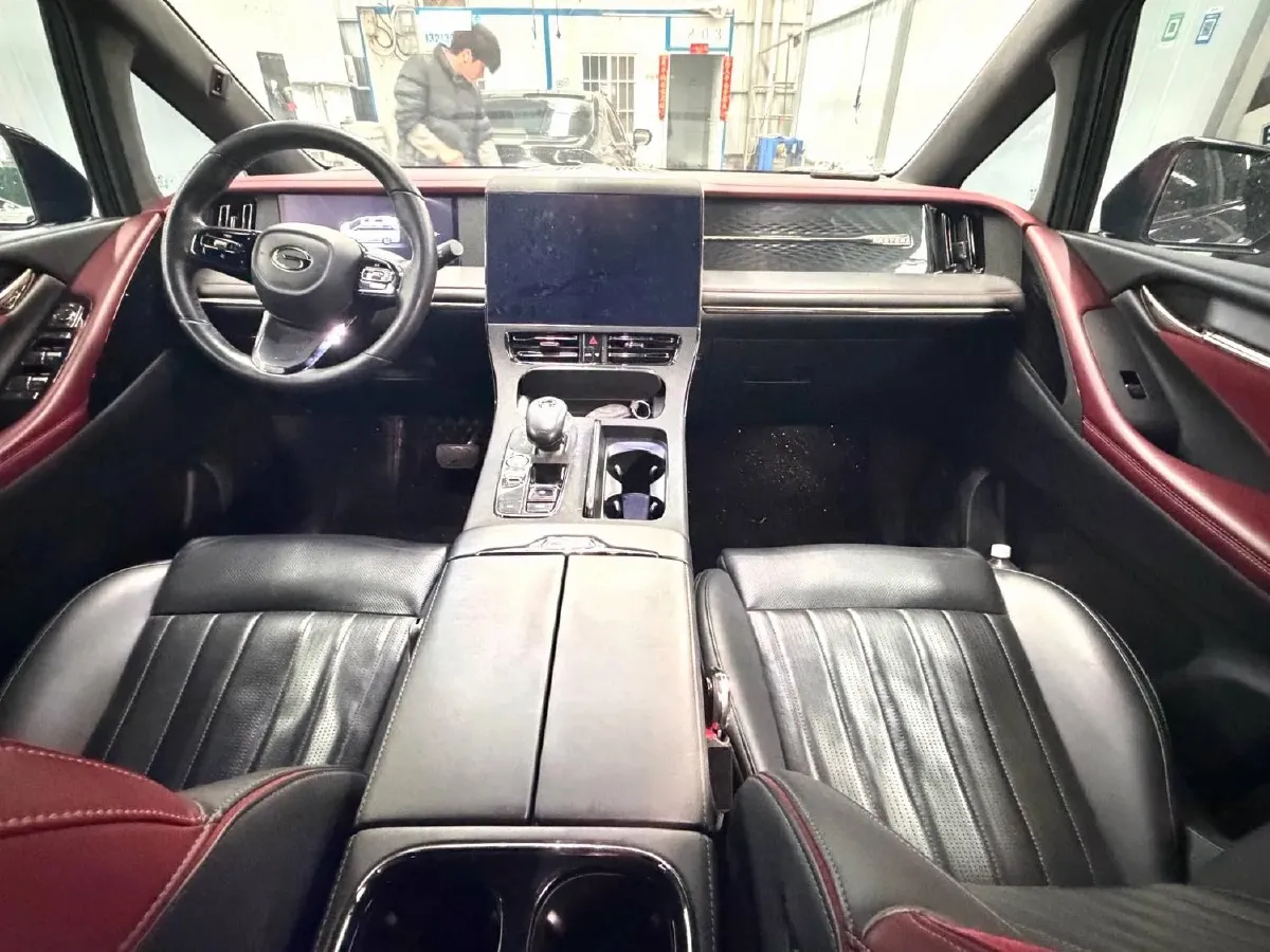 2023 GAC Trumpchi M8 2.0T 252HP L4 8AT,autocango,china used car exporter,china ev exporter,chinese used car exporter,chinese used ev exporter