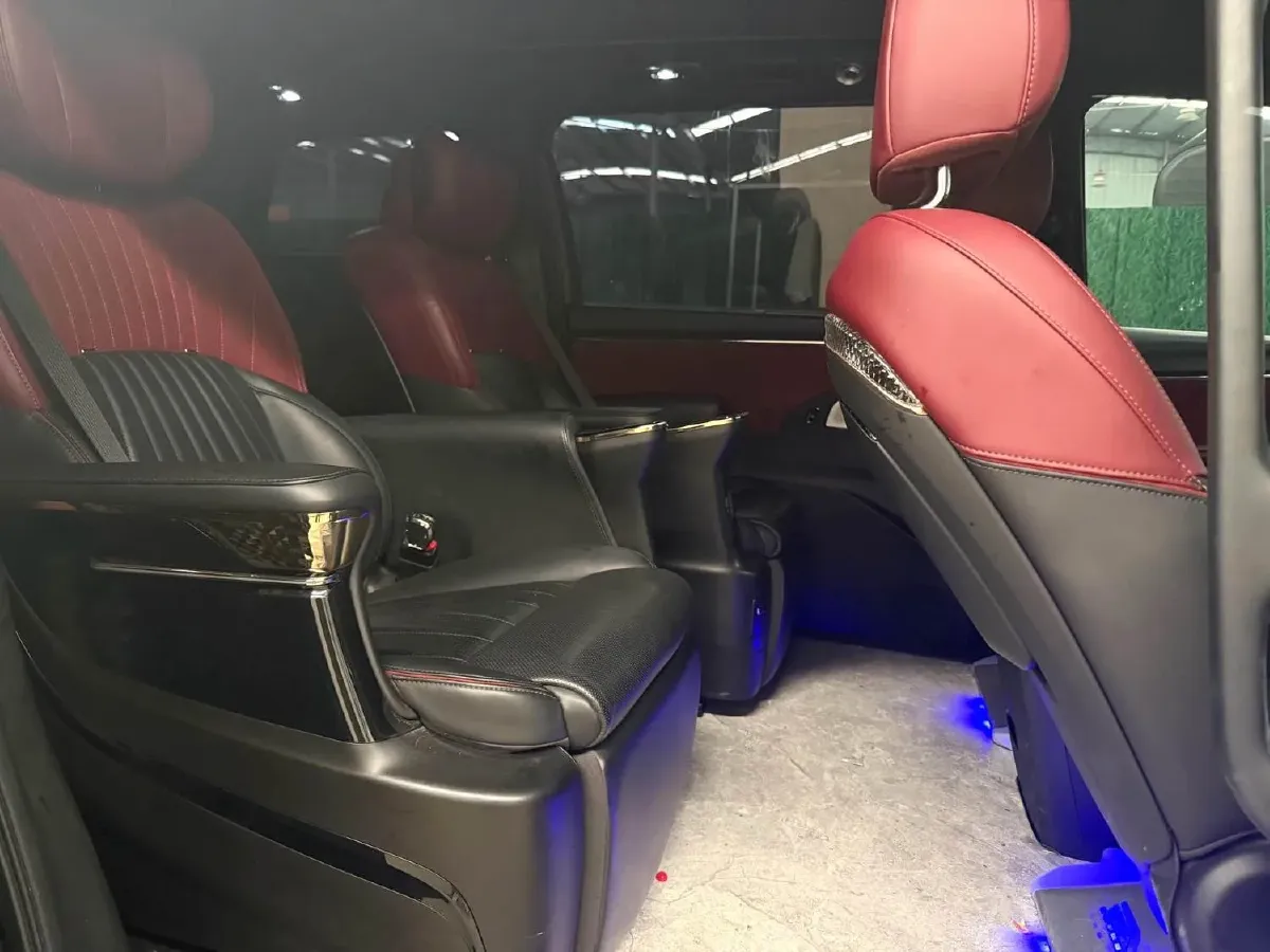 2023 GAC Trumpchi M8 2.0T 252HP L4 8AT,autocango,china used car exporter,china ev exporter,chinese used car exporter,chinese used ev exporter