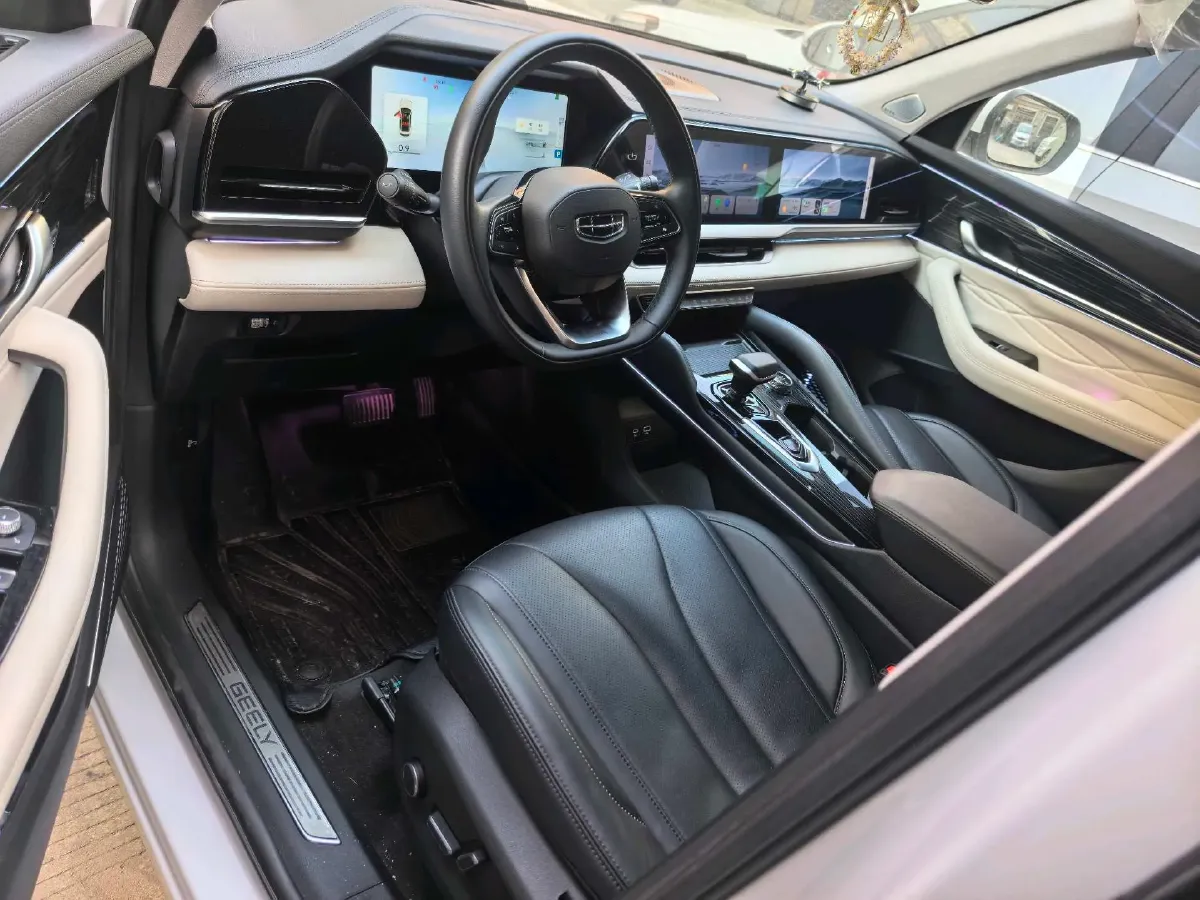 2023 Geely Monjaro 2.0T 238HP L4 8AT,autocango,china used car exporter,china ev exporter,chinese used car exporter,chinese used ev exporter