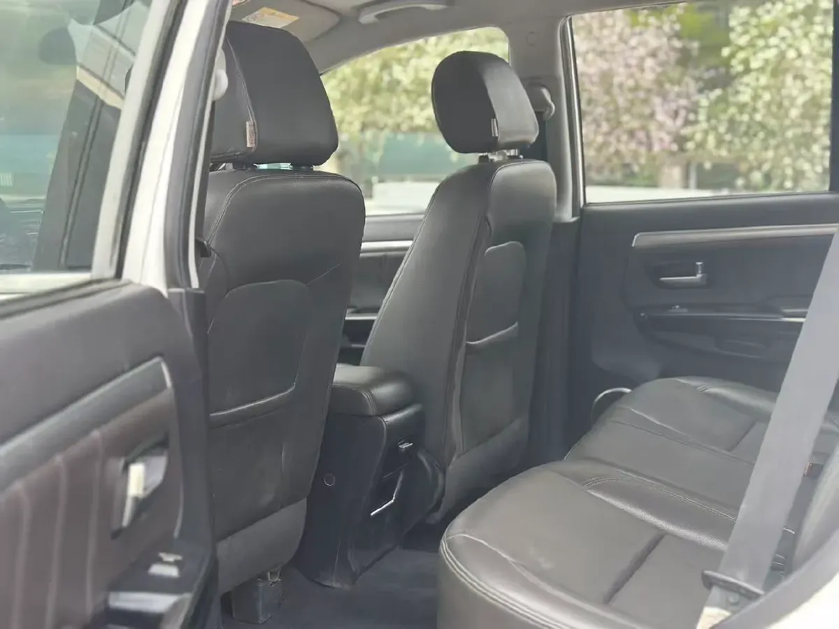 2018 Haval H5 Class 2.0T 150HP L4 6MT,autocango,china used car exporter,china ev exporter,chinese used car exporter,chinese used ev exporter