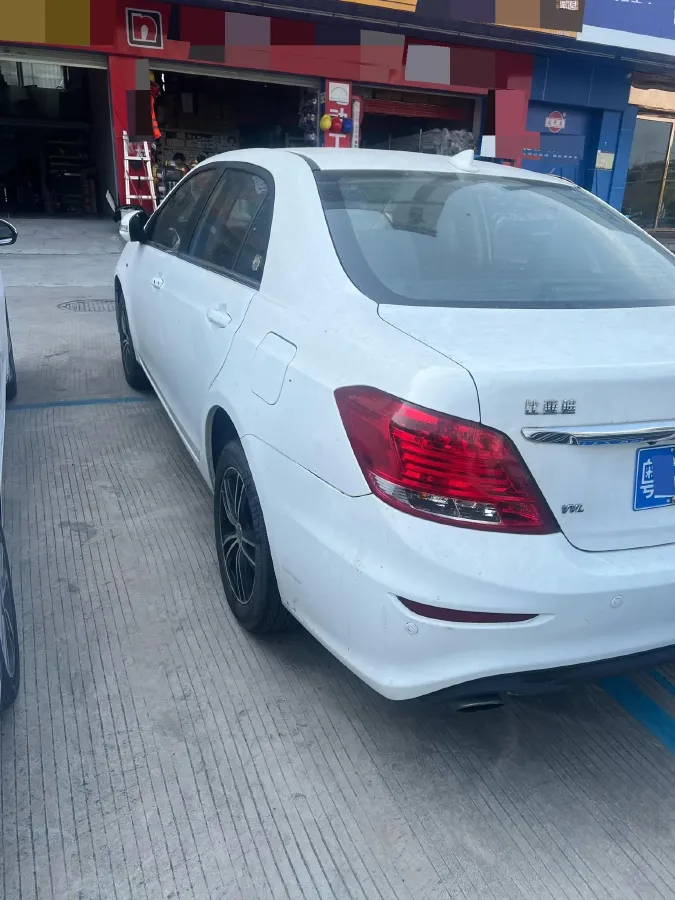 2015 BYD SuRui 1.5L 109HP L4 6DCT,autocango,china used car exporter,china ev exporter,chinese used car exporter,chinese used ev exporter