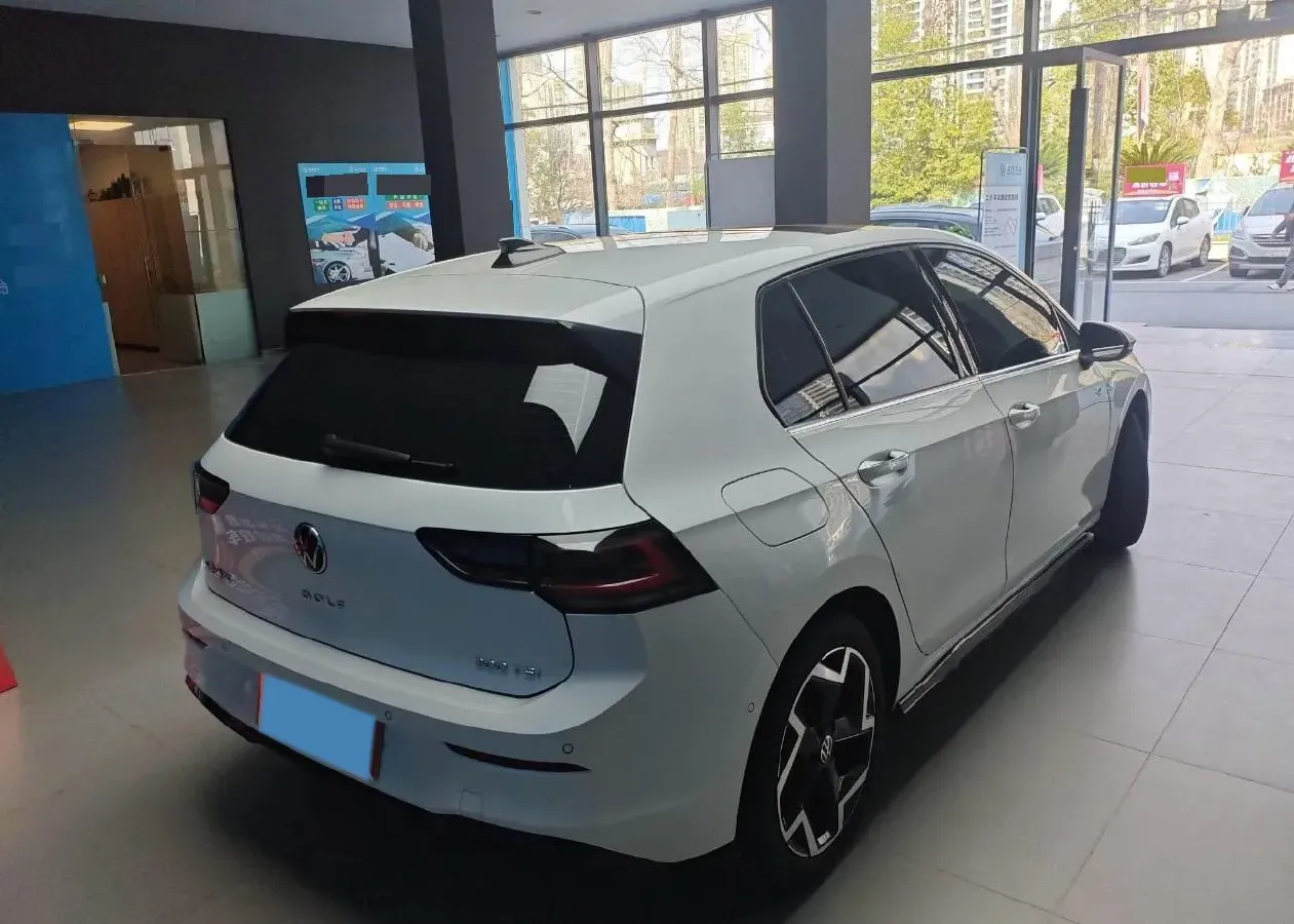 2025 Volkswagen Golf 1.5T 160HP L4 7DCT,autocango,china used car exporter,china ev exporter,chinese used car exporter,chinese used ev exporter