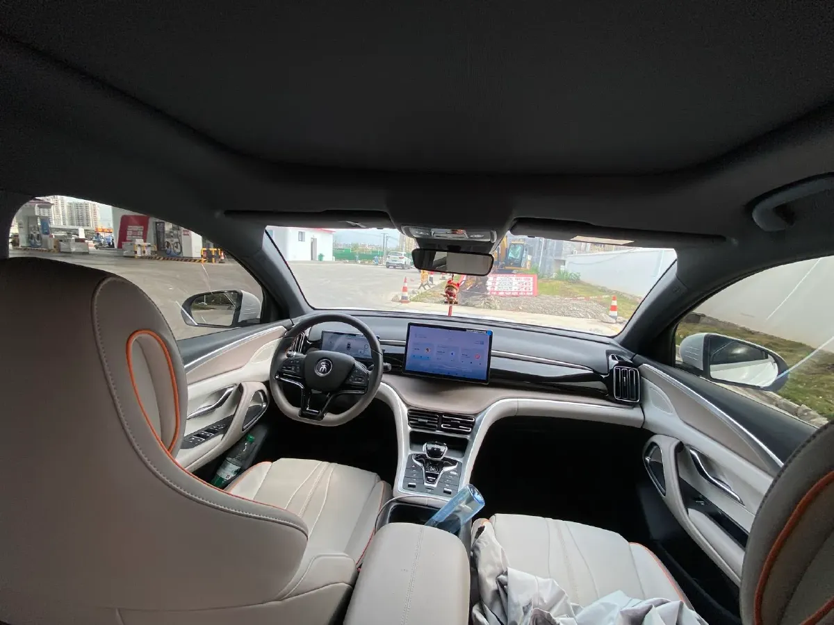 2024 BYD Song Pro 1.5L 110HP L4 E-CVT PHEV 18.3KWH,autocango,china used car exporter,china ev exporter,chinese used car exporter,chinese used ev exporter