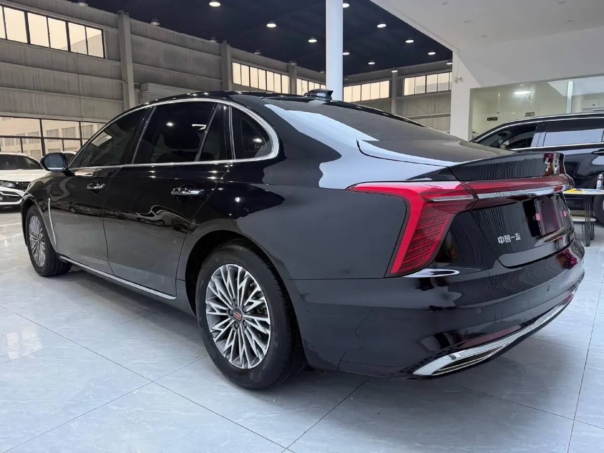 2023 HongQi H5 1.5T 169HP L4 7DCT,autocango,china used car exporter,china ev exporter,chinese used car exporter,chinese used ev exporter
