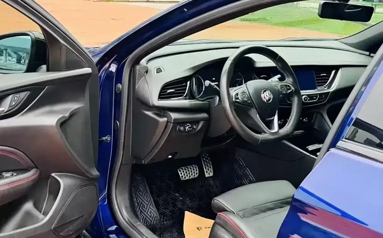 2020 Buick Regal 2.0T 237HP L4 9AT,autocango,china used car exporter,china ev exporter,chinese used car exporter,chinese used ev exporter