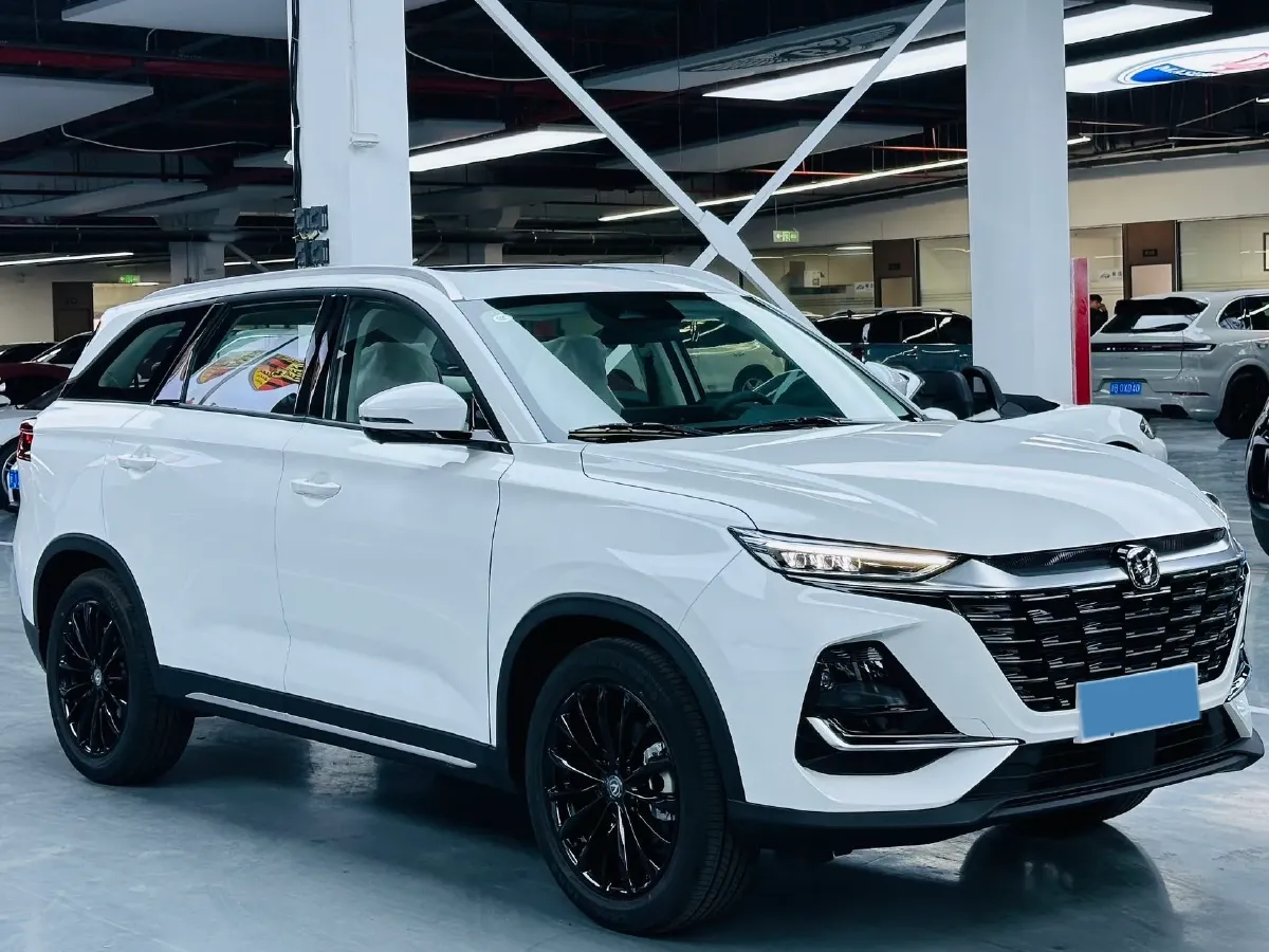 2026 ChangAn CS75 1.5T 192HP L4 7DCT,autocango,china used car exporter,china ev exporter,chinese used car exporter,chinese used ev exporter
