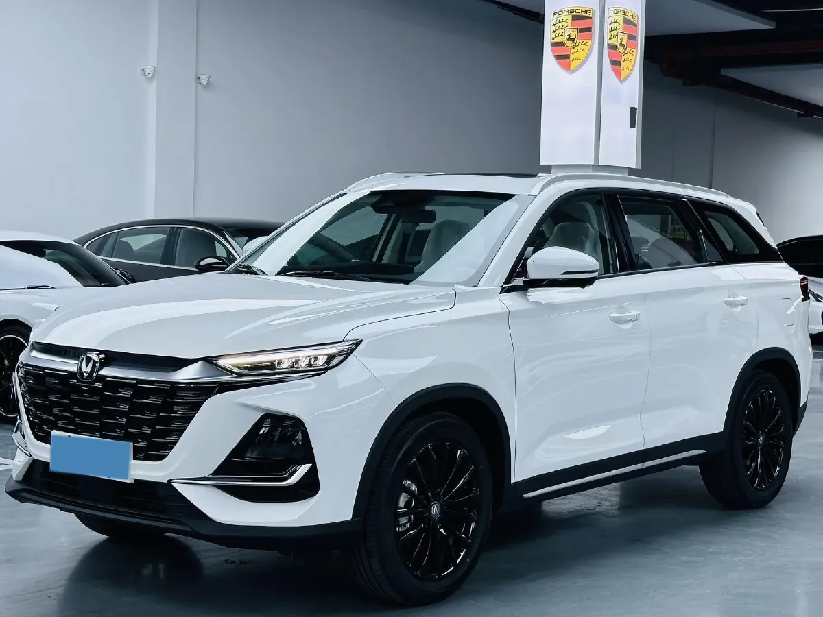 2026 ChangAn CS75 1.5T 192HP L4 7DCT,autocango,china used car exporter,china ev exporter,chinese used car exporter,chinese used ev exporter