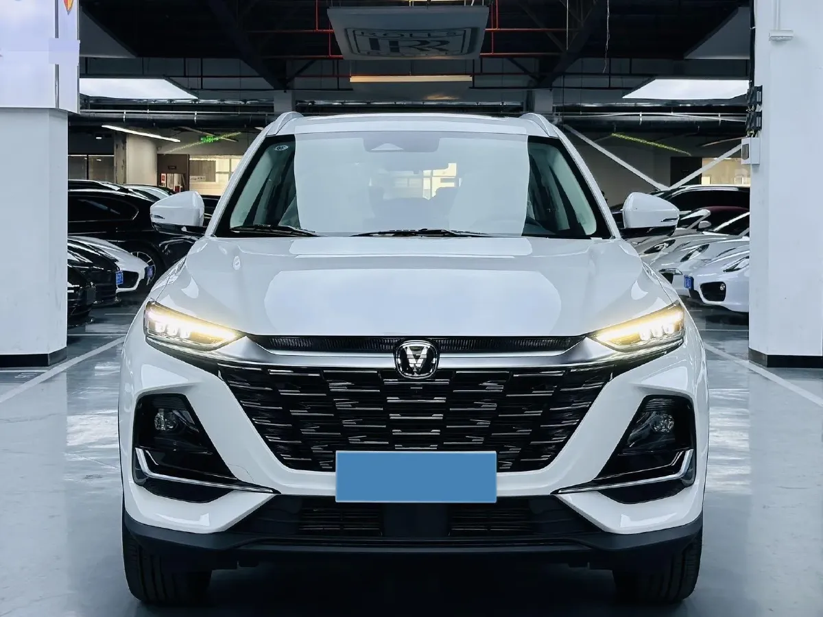 2026 ChangAn CS75 1.5T 192HP L4 7DCT,autocango,china used car exporter,china ev exporter,chinese used car exporter,chinese used ev exporter