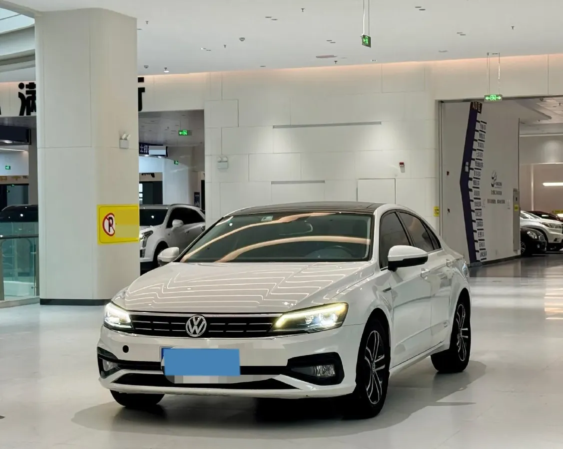 2019 Volkswagen Passat 1.4T 150HP L4 7DCT,autocango,china used car exporter,china ev exporter,chinese used car exporter,chinese used ev exporter