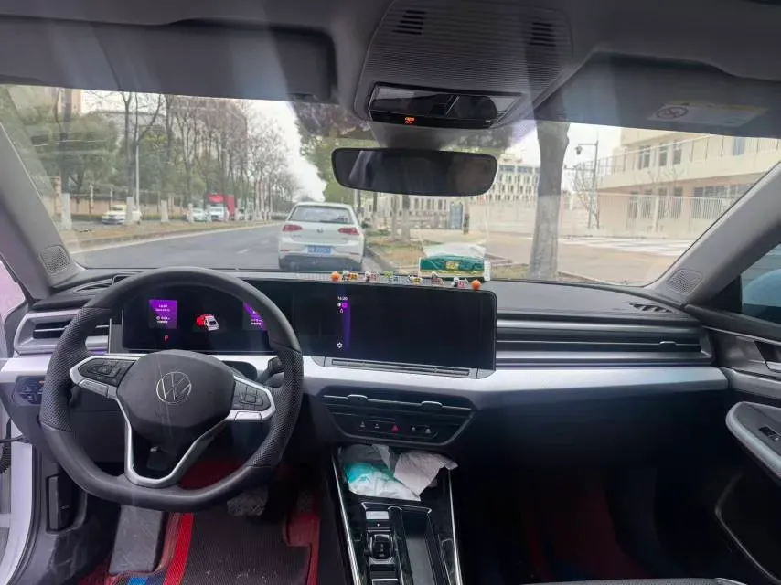 2025 Volkswagen Lamando 1.4T 150HP L4 7DCT,autocango,china used car exporter,china ev exporter,chinese used car exporter,chinese used ev exporter