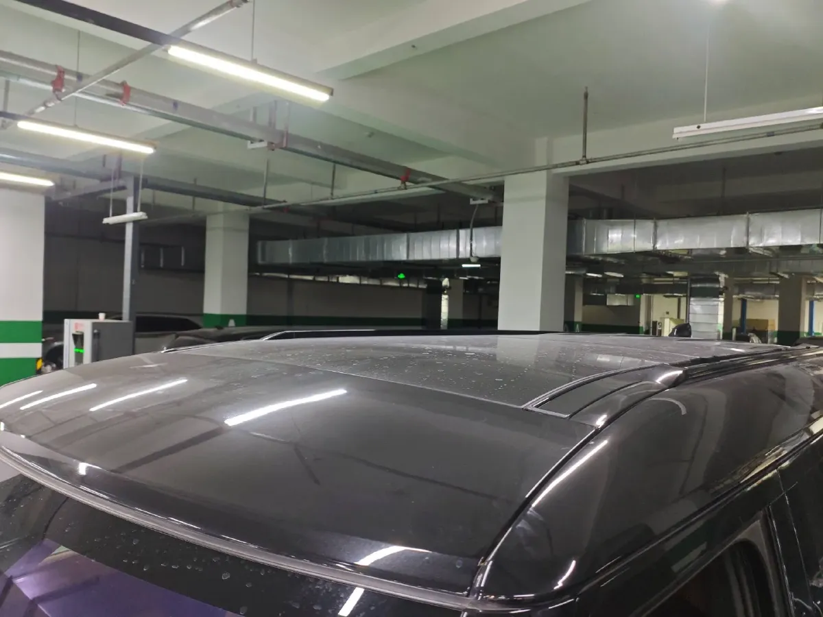 2023 Land Rover Defender 3.0T 400HP L6 8AT,autocango,china used car exporter,china ev exporter,chinese used car exporter,chinese used ev exporter