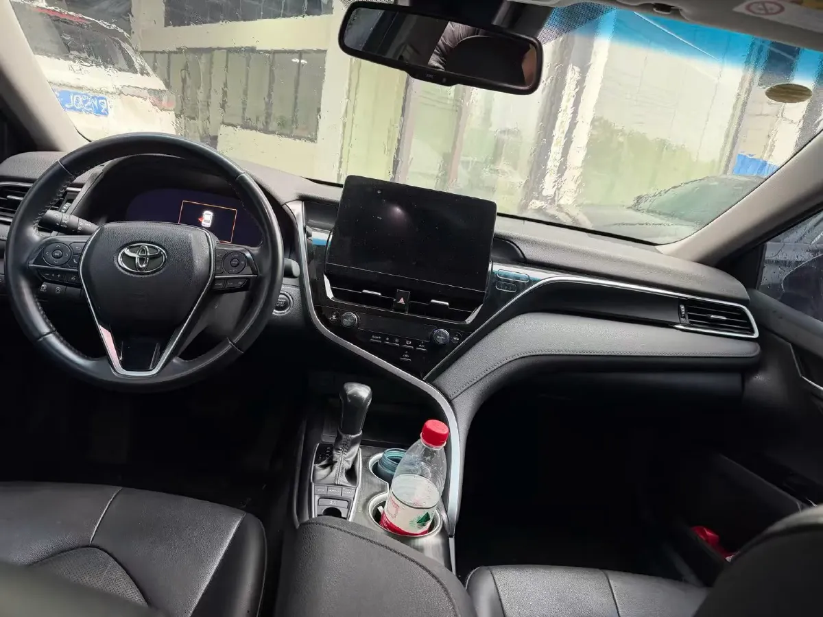 2021 Toyota Camry 2.5L 209HP L4 8AT,autocango,china used car exporter,china ev exporter,chinese used car exporter,chinese used ev exporter