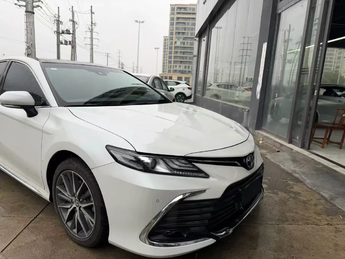 2021 Toyota Camry 2.5L 209HP L4 8AT,autocango,china used car exporter,china ev exporter,chinese used car exporter,chinese used ev exporter
