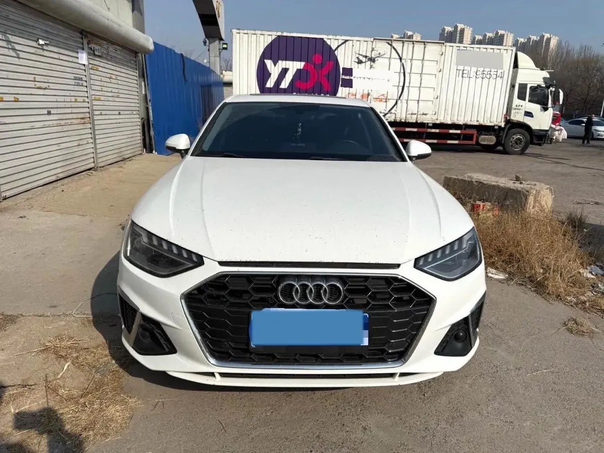 2020 Audi A4L 2.0T 190HP L4 7DCT,autocango,china used car exporter,china ev exporter,chinese used car exporter,chinese used ev exporter
