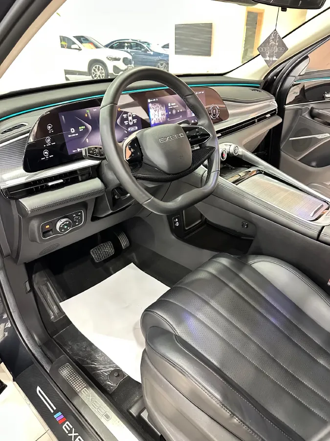 2025 Exceed TXL 1.6T 201HP L4 7DCT,autocango,china used car exporter,china ev exporter,chinese used car exporter,chinese used ev exporter