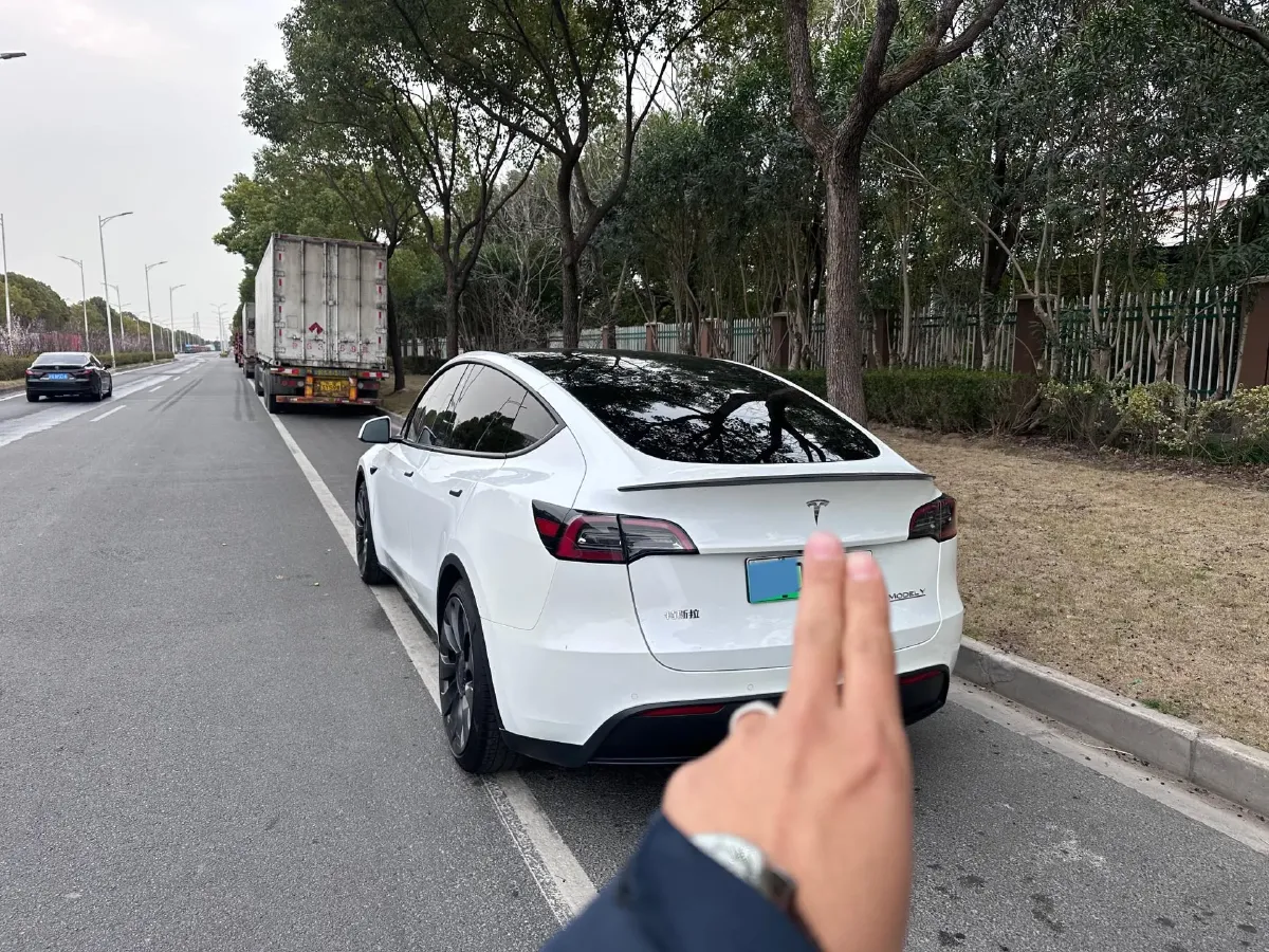 2022 Tesla Model Y BEV 78.4KWH,autocango,china used car exporter,china ev exporter,chinese used car exporter,chinese used ev exporter