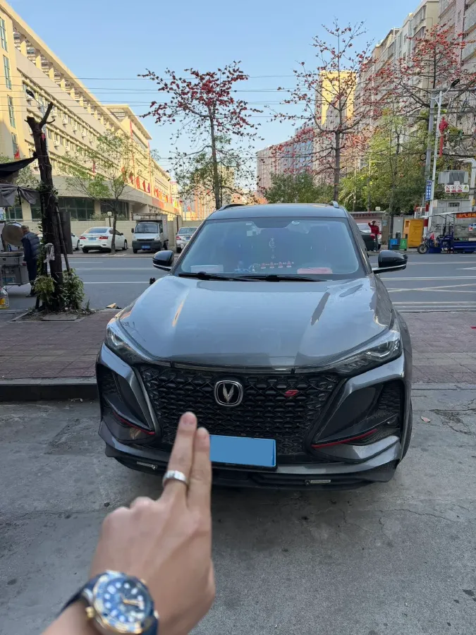 2020 ChangAn CS75 Plus 1.5T 178HP L4 6AT,autocango,china used car exporter,china ev exporter,chinese used car exporter,chinese used ev exporter