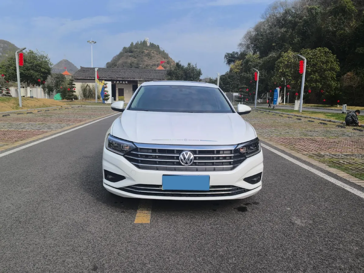2020 Volkswagen Sagitar 1.2T 116HP L4 7DCT,autocango,china used car exporter,china ev exporter,chinese used car exporter,chinese used ev exporter