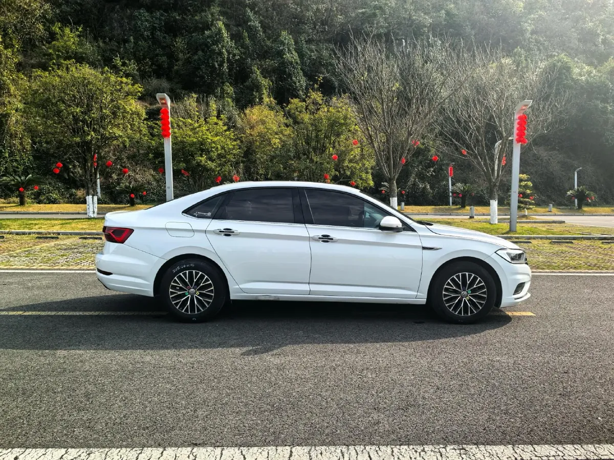 2020 Volkswagen Sagitar 1.2T 116HP L4 7DCT,autocango,china used car exporter,china ev exporter,chinese used car exporter,chinese used ev exporter